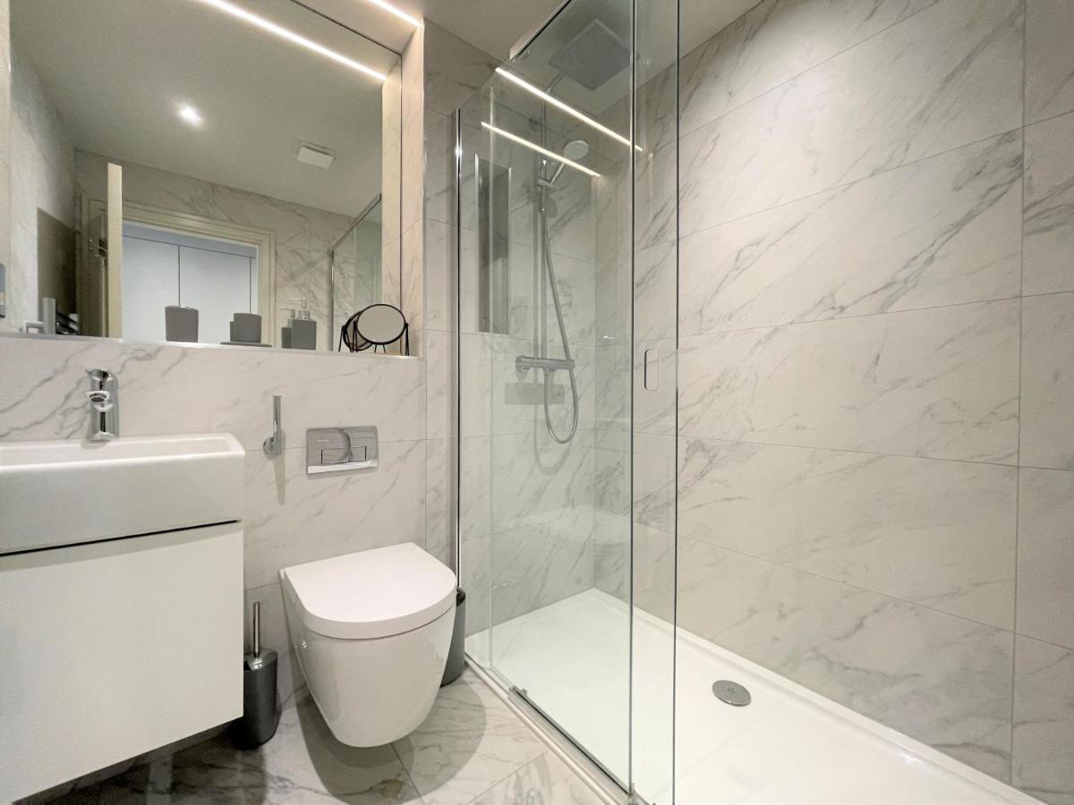 Spectacular 2 Bedroom Apartment In Great Location 셰필드 외부 사진